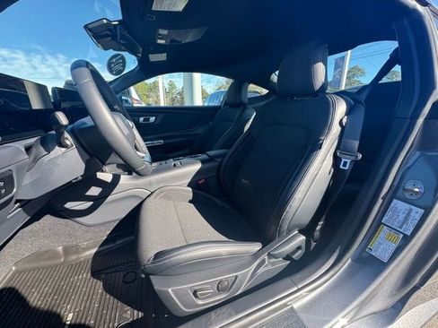 Used 2024 Ford Mustang Coupe image 15
