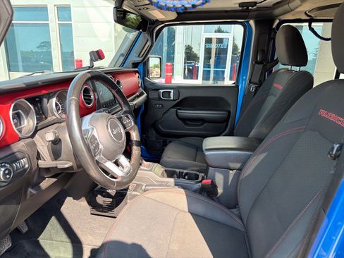 Used 2021 Jeep Gladiator Rubicon AWD/4WD image 6