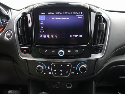 Used 2020 Chevrolet Traverse RS w/ LPO, Floor Liner Package image 39