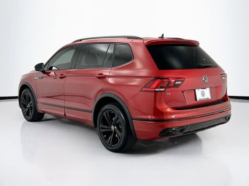 Certified 2024 Volkswagen Tiguan SE R-Line FWD image 7