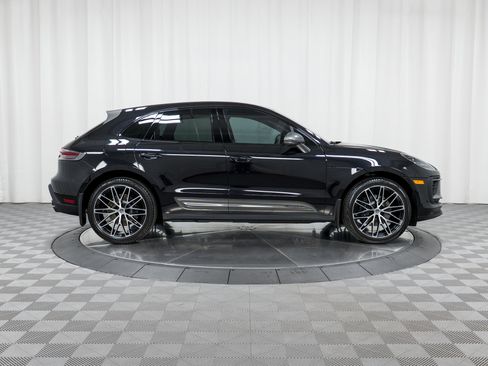 Used 2026 Porsche Macan Turbo image 8