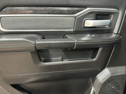Used 2019 RAM 2500 Big Horn AWD/4WD image 12