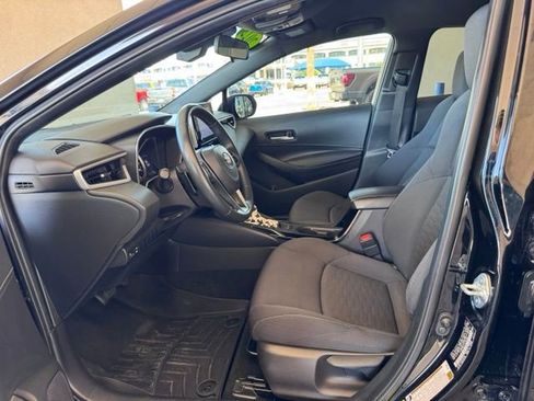 Used 2022 Toyota Corolla SE w/ Carpet Mat Package (TMS) FWD image 9