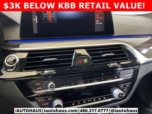 Used 2020 BMW 530i w/ Convenience Package image 27