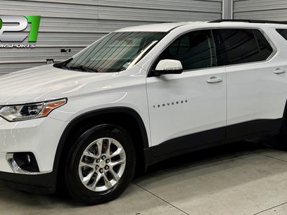 Used 2021 Chevrolet Traverse LT