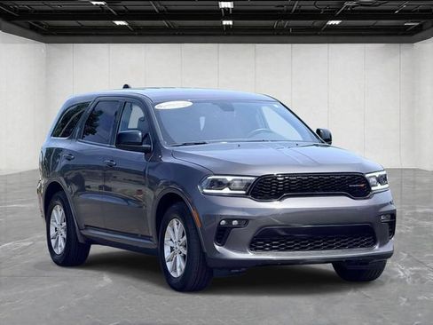 Certified 2025 Dodge Durango GT RWD image 3