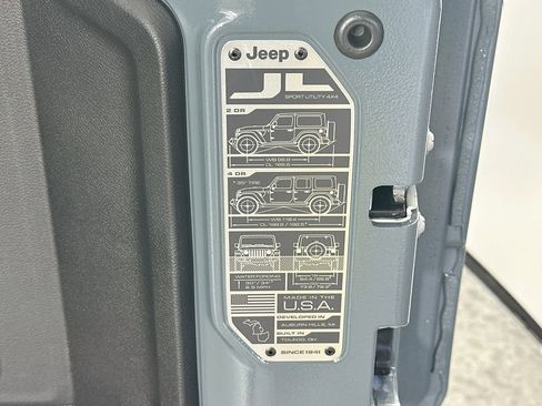 New 2026 Jeep Wrangler Unlimited Rubicon AWD/4WD image 22