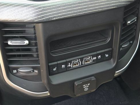 Used 2020 RAM 1500 Limited AWD/4WD image 20