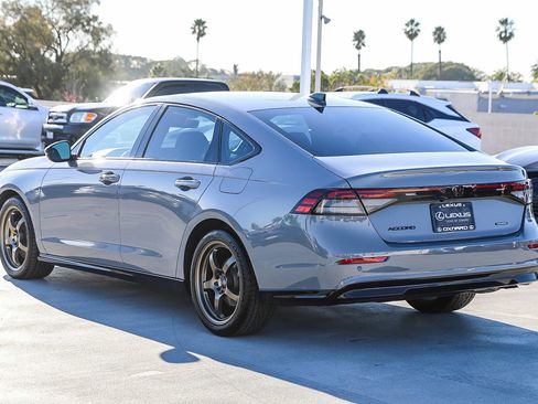 Used 2023 Honda Accord Touring image 5