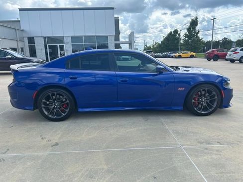 Used 2021 Dodge Charger Scat Pack w/ Navigation & Travel Group RWD image 3