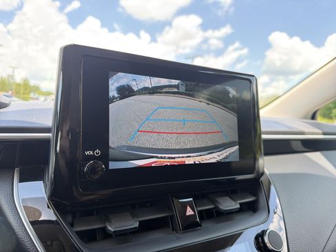Certified 2023 Toyota Corolla LE FWD image 7