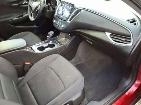 Used 2024 Chevrolet Malibu RS image 18