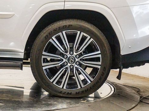 Certified 2025 Lexus LX 700h Luxury AWD/4WD image 10