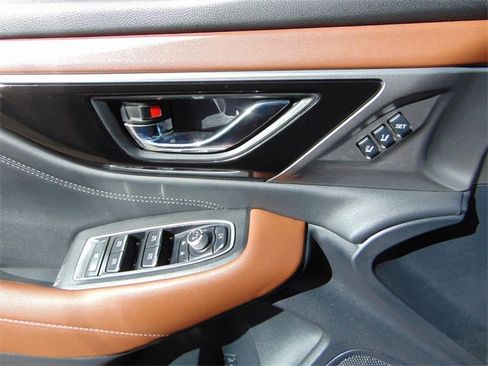 Used 2022 Subaru Outback Touring image 20