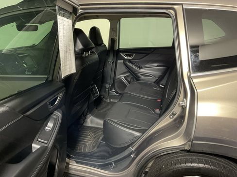 Used 2020 Subaru Forester Limited image 30
