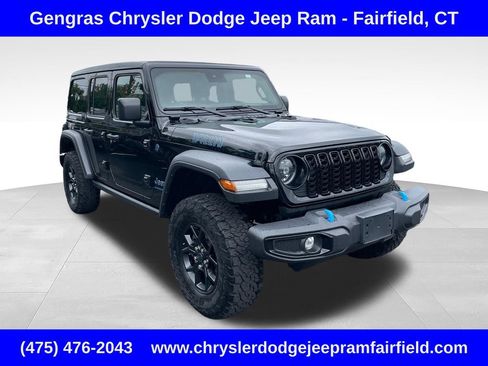Used 2024 Jeep Wrangler Unlimited AWD/4WD image 1