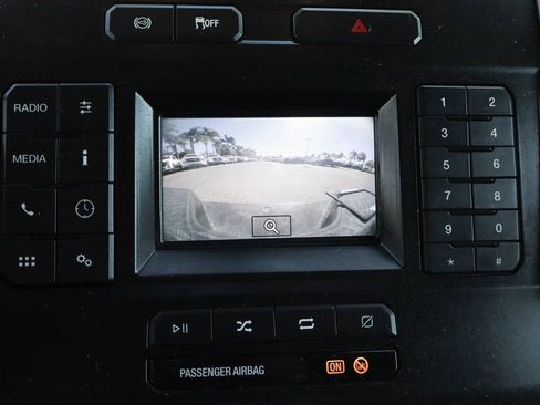 Used 2022 Ford F250 XL w/ STX Appearance Package image 32