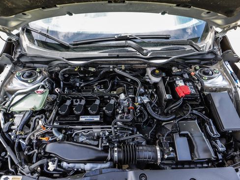 Used 2018 Honda Civic Sport Touring image 22