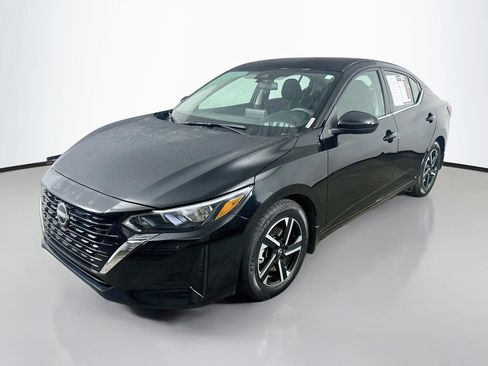 Used 2024 Nissan Sentra SV w/ Trunk Package FWD image 3