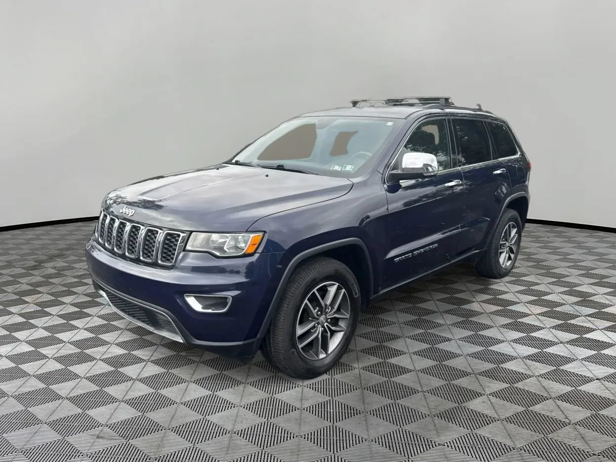 Used 2017 Jeep Grand Cherokee Limited AWD/4WD image 2