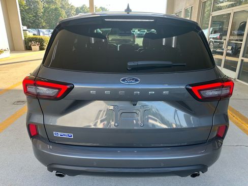 Certified 2024 Ford Escape ST-Line w/ Tech Pack #1 FWD image 12