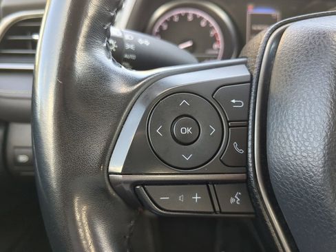 Used 2023 Toyota Camry SE image 29