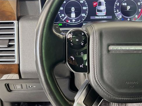 Used 2021 Land Rover Range Rover image 10