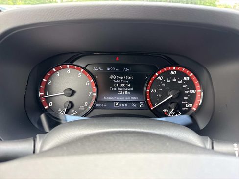 Used 2025 Nissan Frontier PRO-4X w/ Pro Convenience Package AWD/4WD image 17
