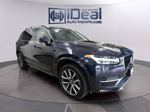 Used 2017 Volvo XC90 T6 Momentum w/ Vision Package AWD/4WD image 7