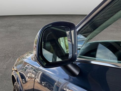 Used 2019 Volvo XC90 T5 Momentum image 33