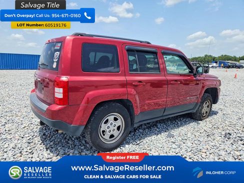 Used 2015 Jeep Patriot Sport w/ Power Value Group AWD/4WD image 4