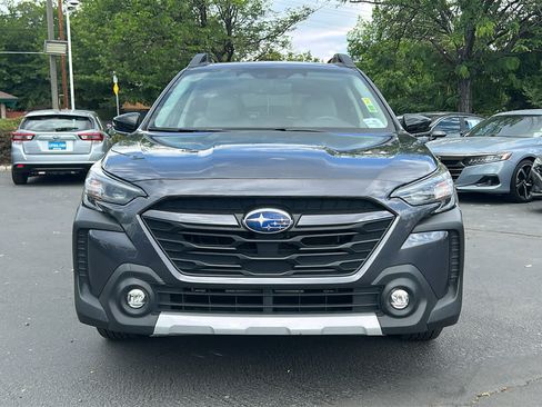 Certified 2024 Subaru Outback Limited AWD/4WD image 3