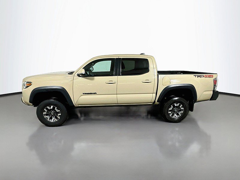 Used 2020 Toyota Tacoma TRD Off-Road AWD/4WD image 4
