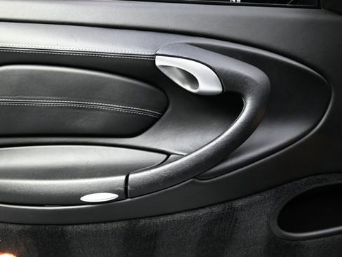 Used 2003 Porsche 911 GT2 RWD image 44