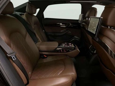 Used 2016 Audi A8 L 4.0T image 31
