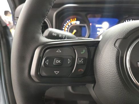 New 2026 Jeep Wrangler Unlimited Rubicon AWD/4WD image 10