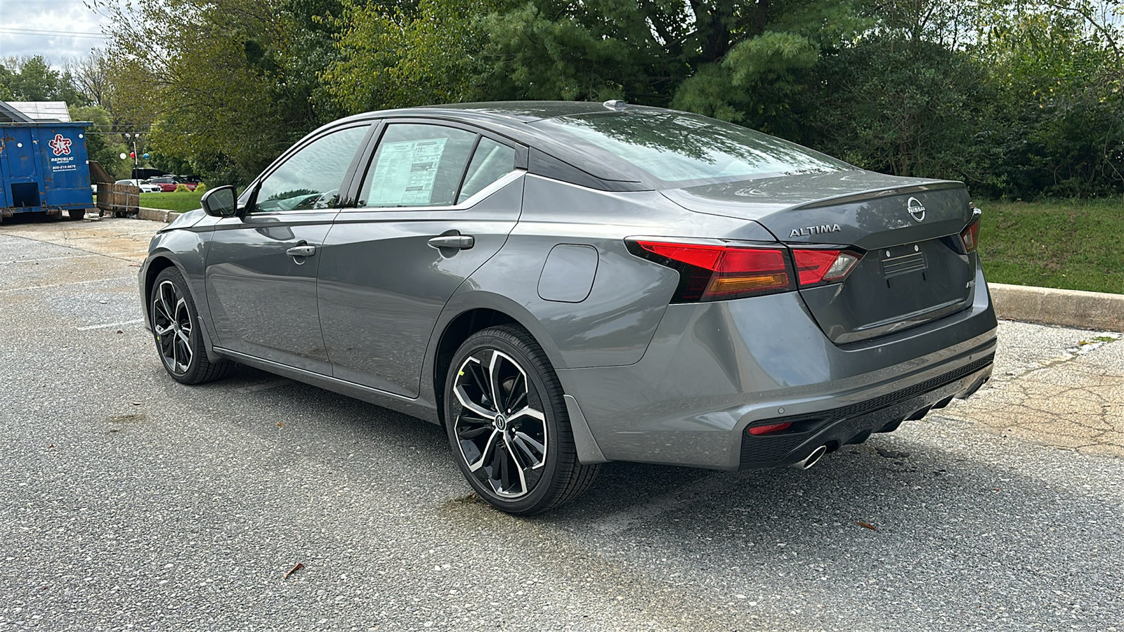 New 2026 Nissan Altima 2.5 SR AWD/4WD image 5