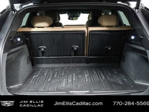 Certified 2024 Cadillac Lyriq Luxury w/ Nappa Leather Package AWD/4WD image 28