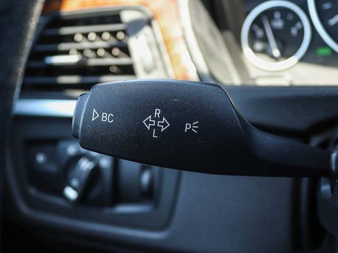 Used 2015 BMW 328i Sedan RWD image 29