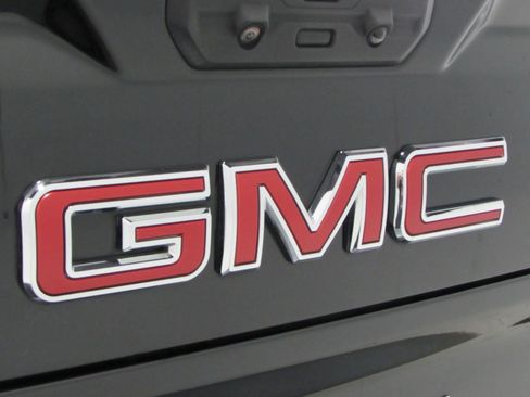 Used 2023 GMC Sierra 1500 Denali w/ Denali Reserve Package AWD/4WD image 34