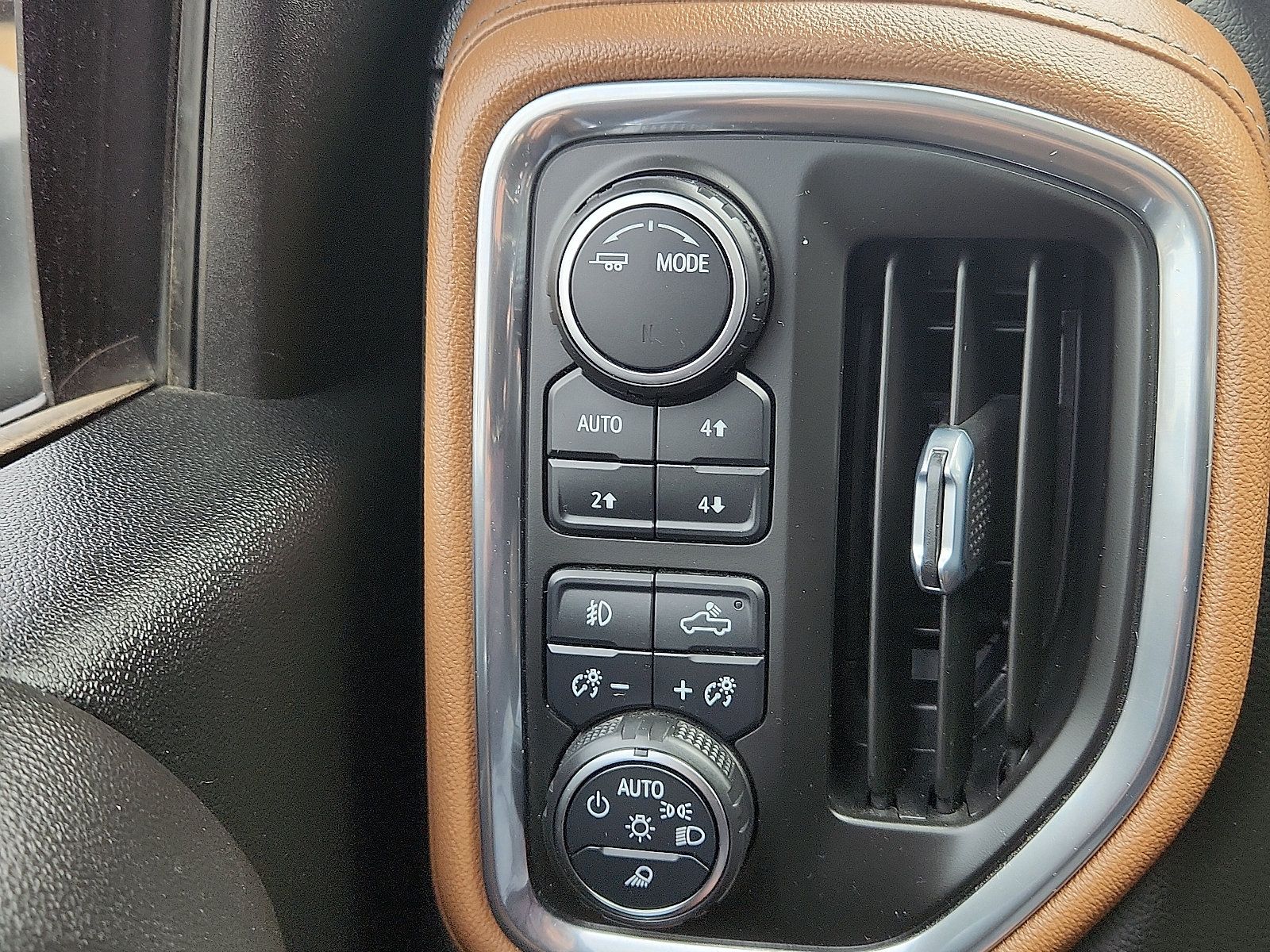 Used 2022 Chevrolet Silverado 2500 High Country AWD/4WD image 22