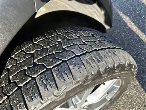 Used 2022 Hyundai Palisade SEL w/ 8P Bench Seat Package image 18