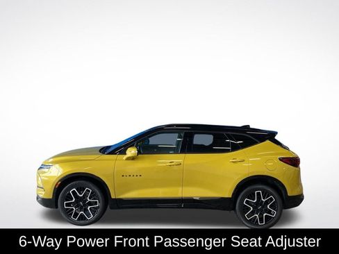 Used 2023 Chevrolet Blazer RS w/ Enhanced Convenience Package image 17