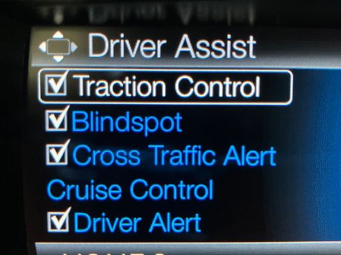 Certified 2018 Ford Explorer Limited w/ Equipment Group 301A image 29