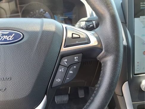 Used 2022 Ford Edge SEL AWD/4WD image 17