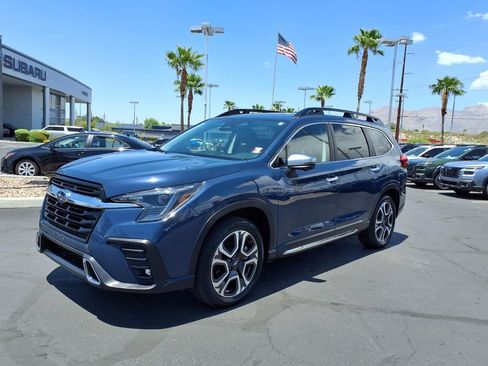 Used 2023 Subaru Ascent Touring AWD/4WD image 8