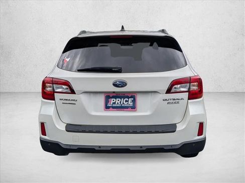 Used 2017 Subaru Outback 2.5i Touring w/ Popular Package #5A AWD/4WD image 6