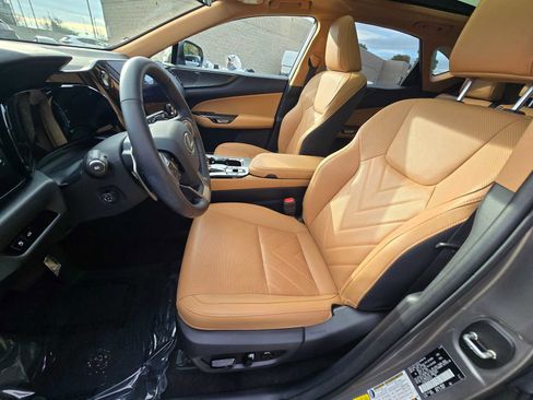 Certified 2025 Lexus NX 450h+ AWD w/ Luxury Package image 24