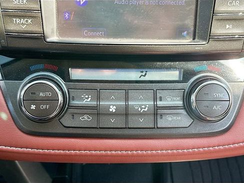Used 2013 Toyota RAV4 Limited AWD/4WD image 16