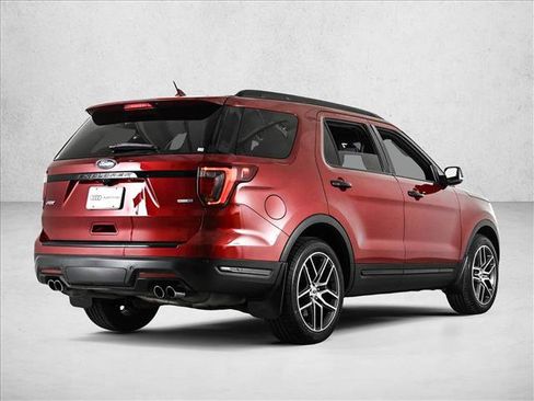 Used 2018 Ford Explorer Sport w/ Equipment Group 401A image 5